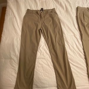 Travis Mathew Beckladdium 34